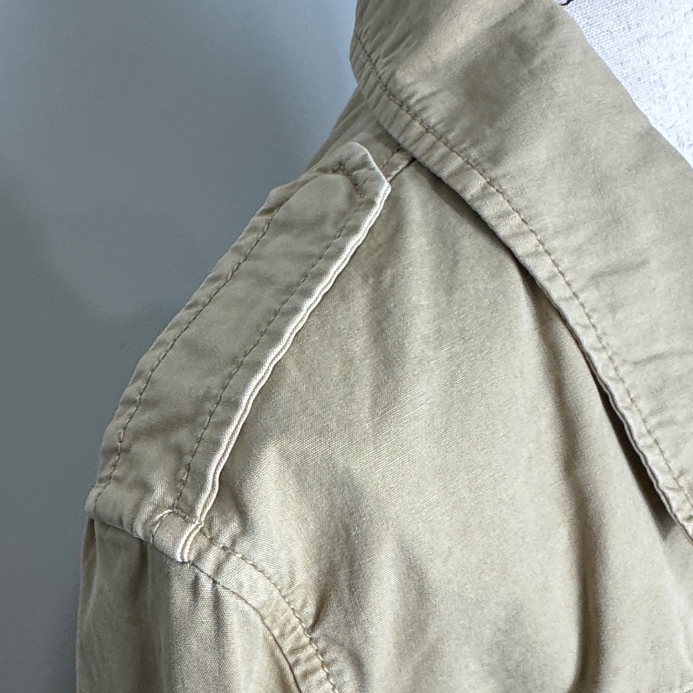 GAP Barn Jacket Tan with Drawstring Waist and Pockets SZ M Fall - Picture 5 of 10